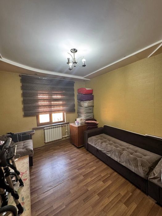 Продаётся квартира. 100 м2.