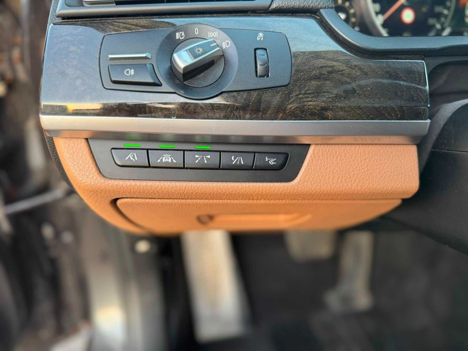 BMW 7 Series 2013 — imagine 4