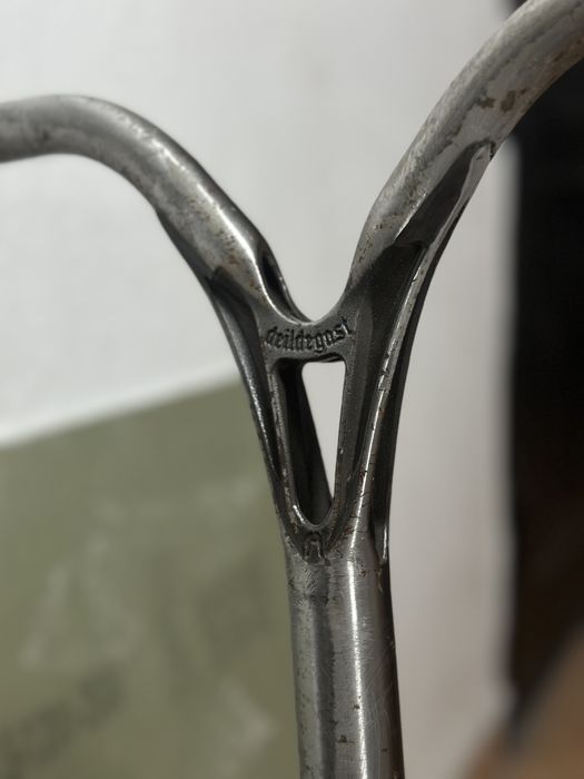 Самокат трюкавой