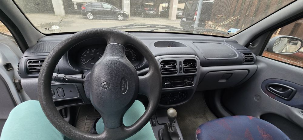 Renault clio 1.4 benzina