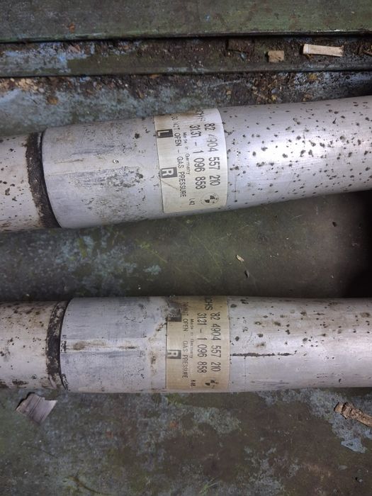 Стойки в сборе бмв е39 оригинал