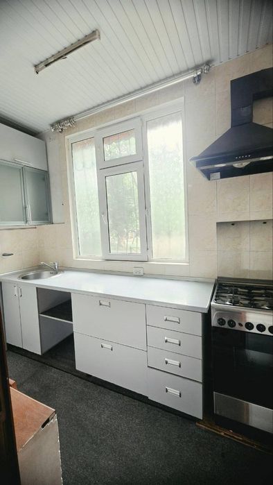 Срочно. Метро Новза. Чиланзар 3. 2 х комнатная Продажа