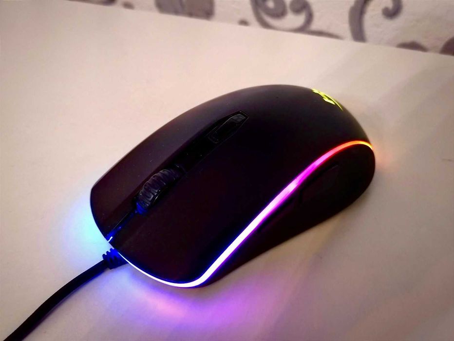 HyperX Pulsfire Surge