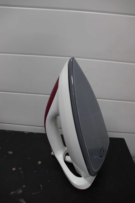 Ютия, Tefal, Easygliss, 1200W, 270 ml, червено/бяло