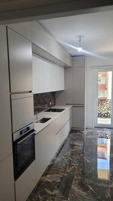 Apartament de închiriat