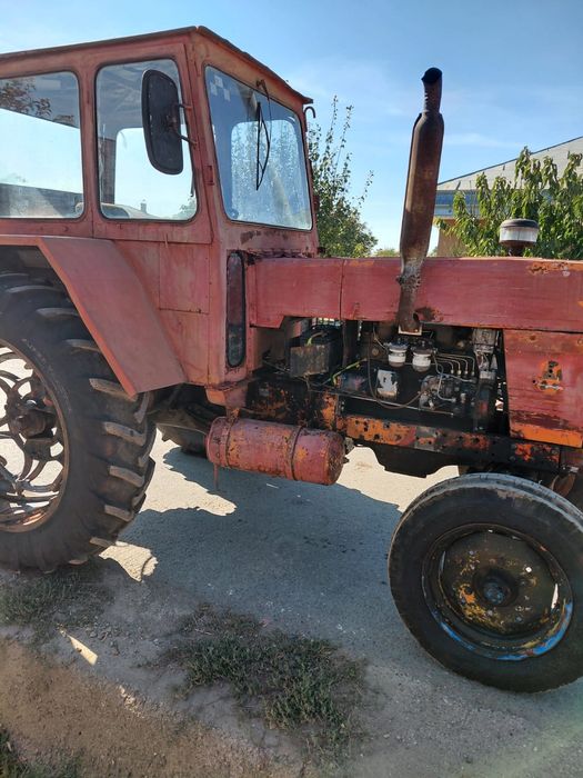 Vand tractor u 650 in stare perfectătel:0751636046