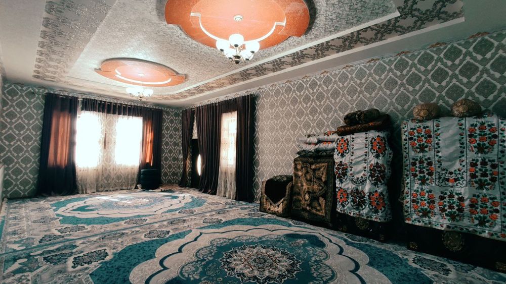 Hovli sotiladi/продаётся дом 2 etajli Yevro remont 35 suth