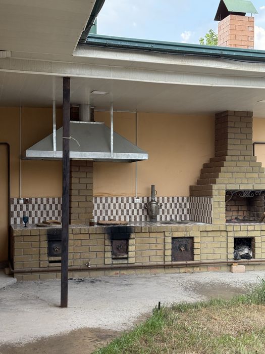 Srochniy Dacha sotiladi Chirchiqda