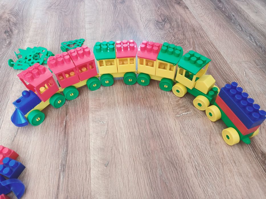 Продам детские игрушки, конструкторы