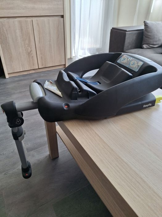 Столче за кола с isofix