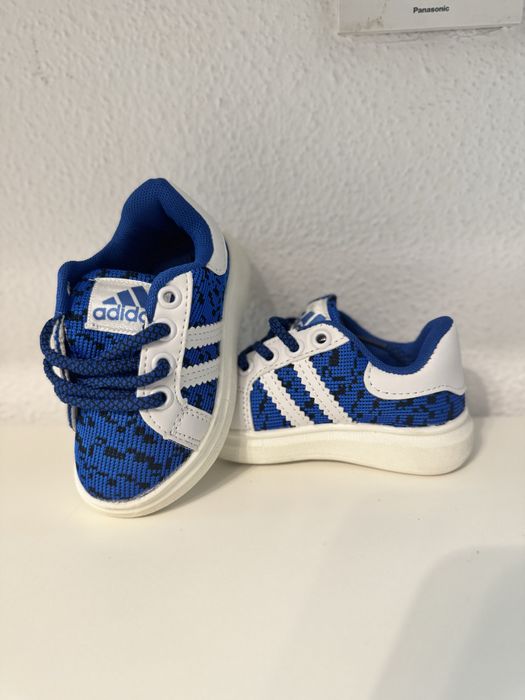 Детски маратонки в синьо