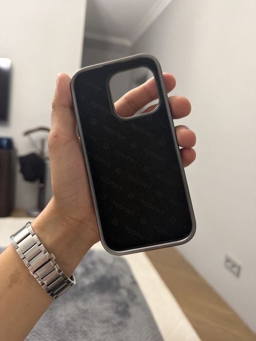 Чехол iphone 16 pro