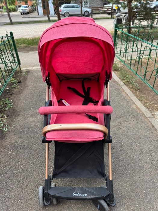 Коляска прогулочная для девочки