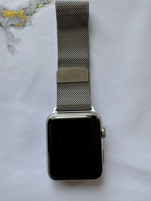 Продам айпл вотч