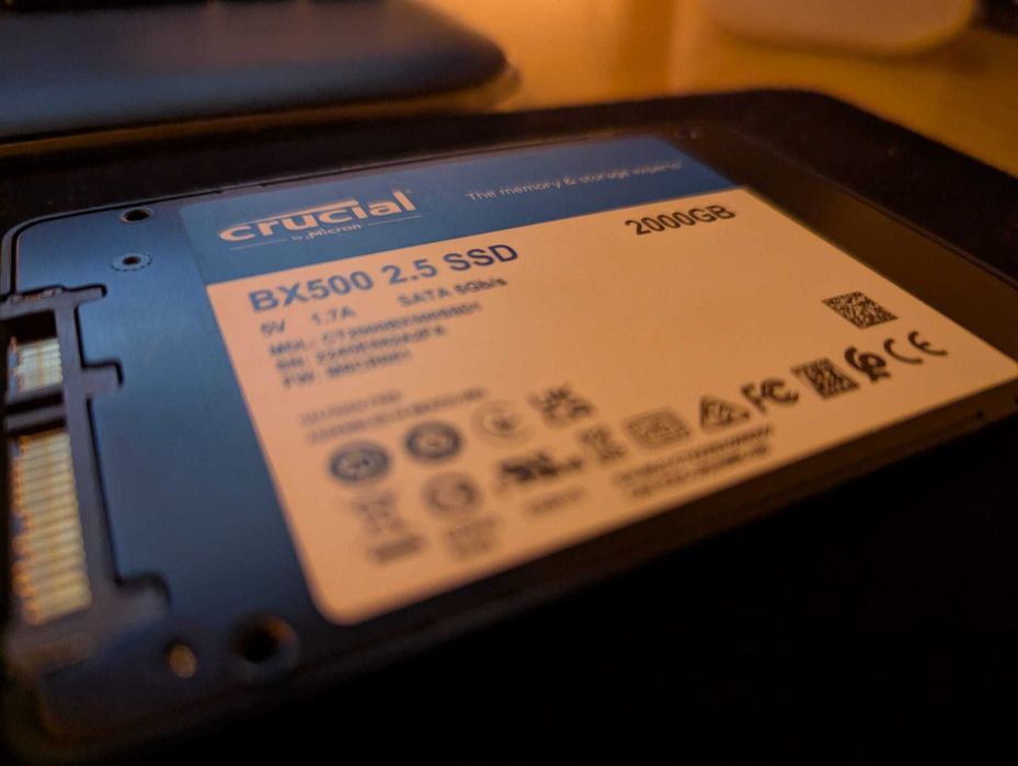 Solid-State Drive (SSD) Crucial BX500, 2TB, 3D NAND, 2.5", SATA-III