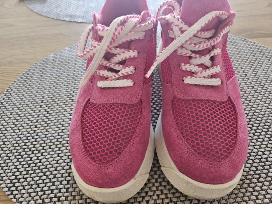 Дамски маратонки