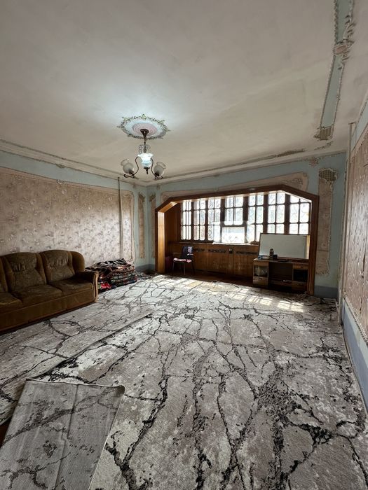 Мирабадский р-н Куйлюк (Qo’yliq) массив 4 3/2/9 72м2 ориентир школа125