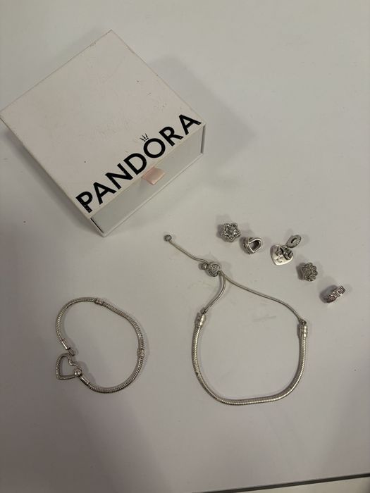 Bratara pandora si charmuri