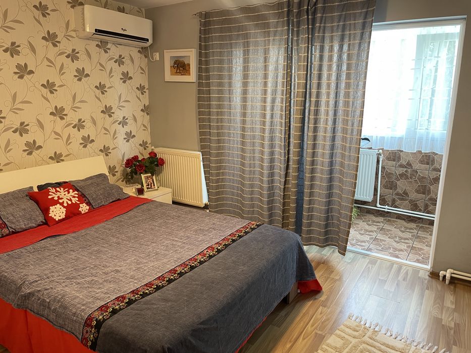Vand apartament 2 camere, etaj 3/4