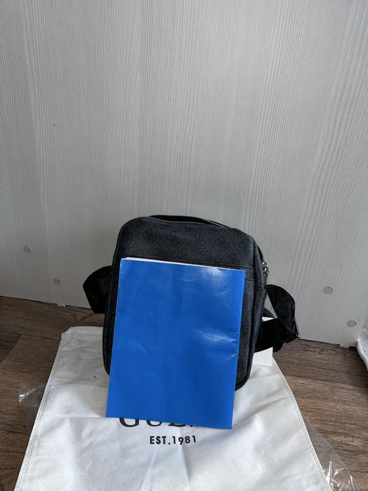 Барсетка guess.