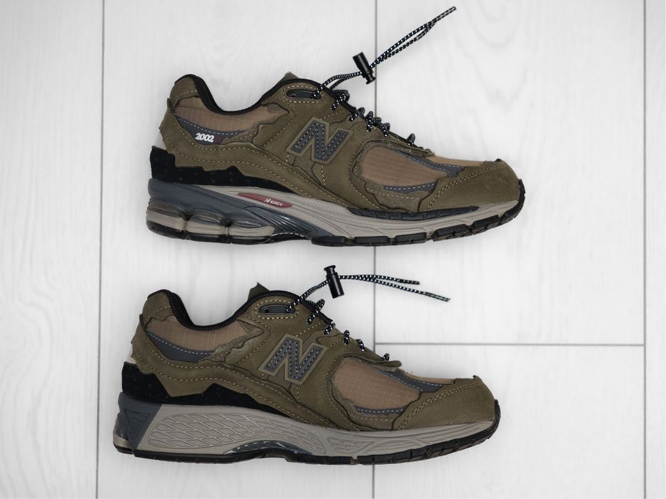Кроссовки New Balance 2002R