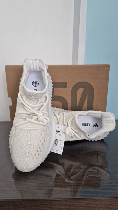 Yeezy V2 White Cream Adidas Nou + Cadou Surpriza