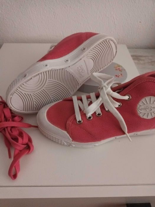 Дамски кецове р-р 36