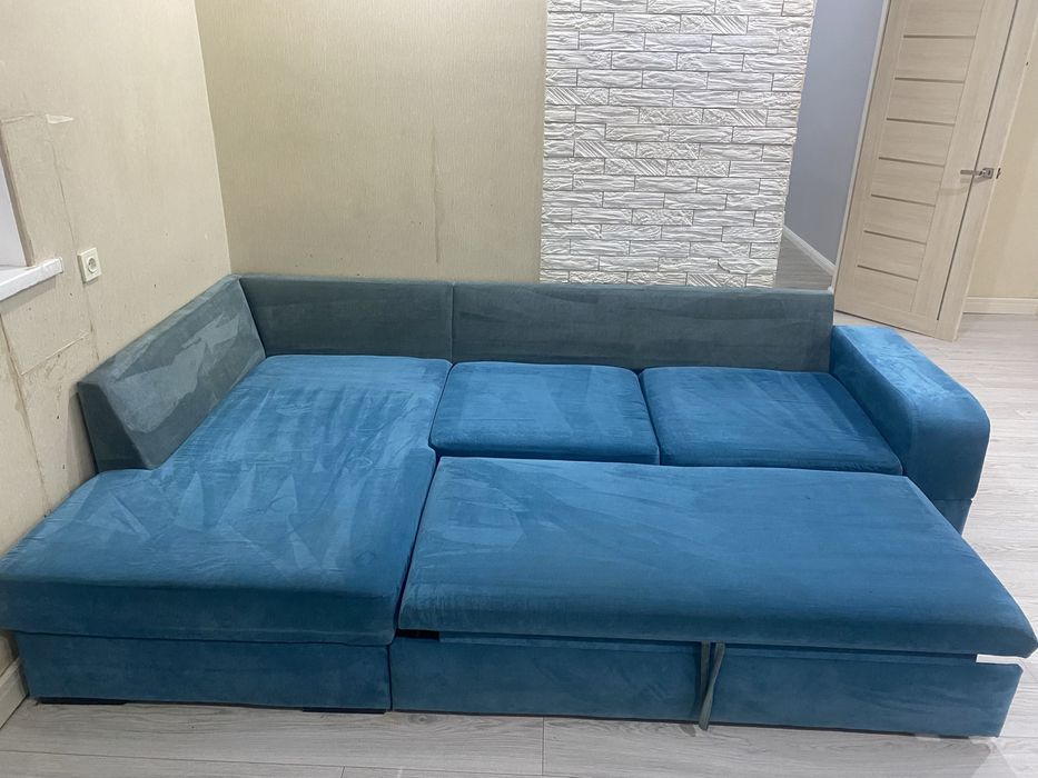 Диван в гостинную, ракладной