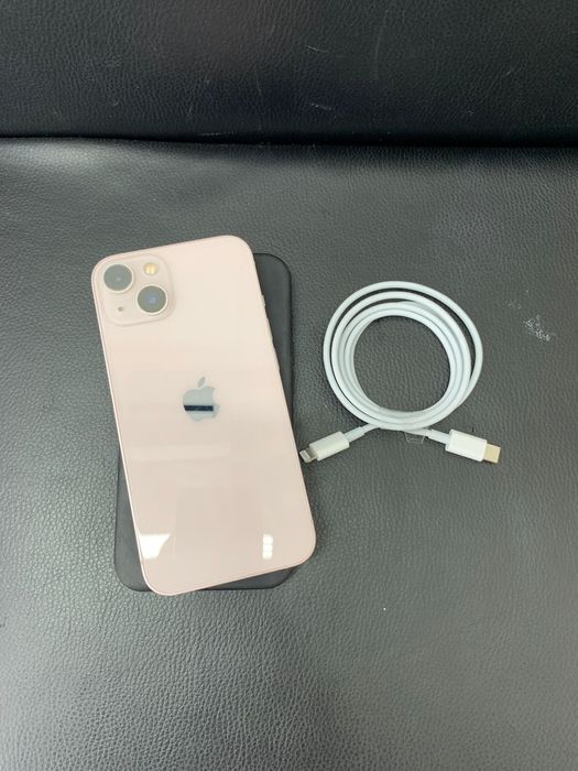 Айфон 13 128 в  отличном состоянии