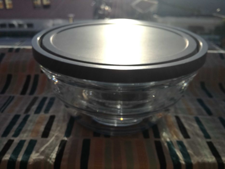 Set de 5 Boluri din Sticla cu capac din plastic +++ Inchidere ermetica +++ CADOU