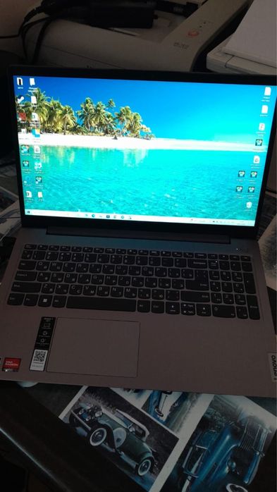 Ноутбук Lenovo, Леново