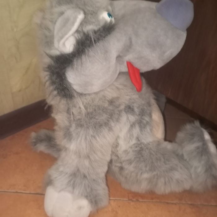 Игрушка волка б/у