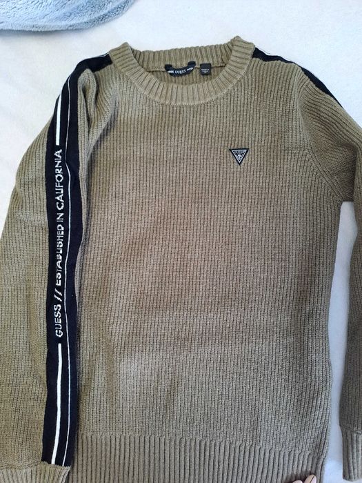 Детски пуловер Guess