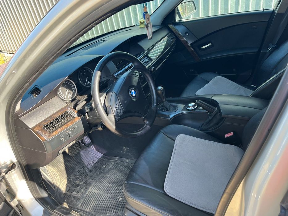 Vand BMW E60 525 2005