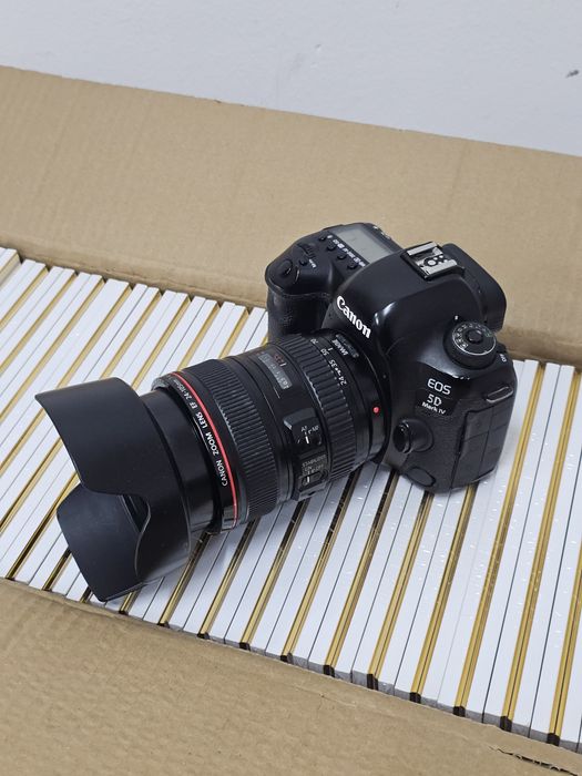 Фотоапарат Canon mark 4