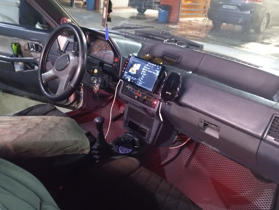 Продам машины две