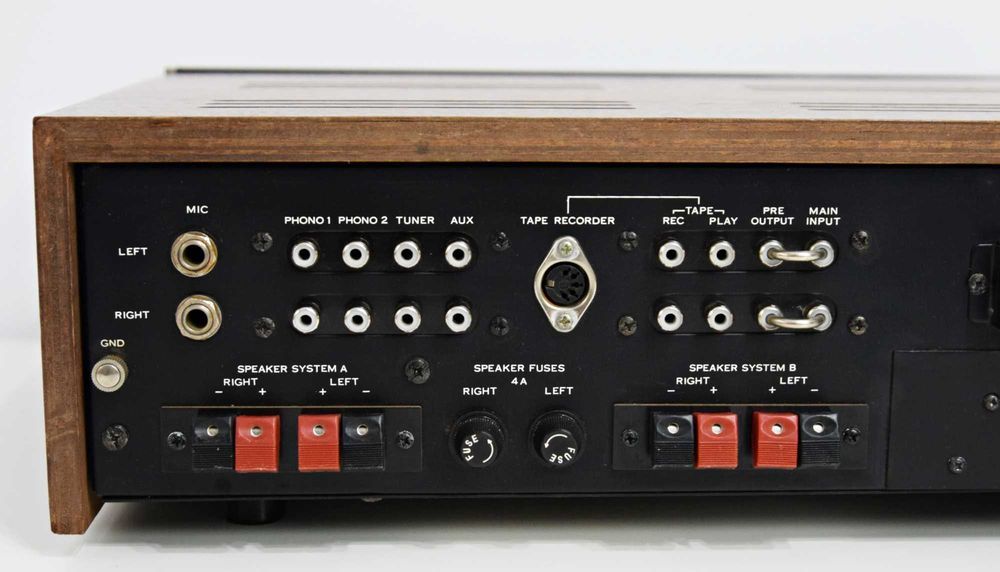 Amplificator Sansui AU-666