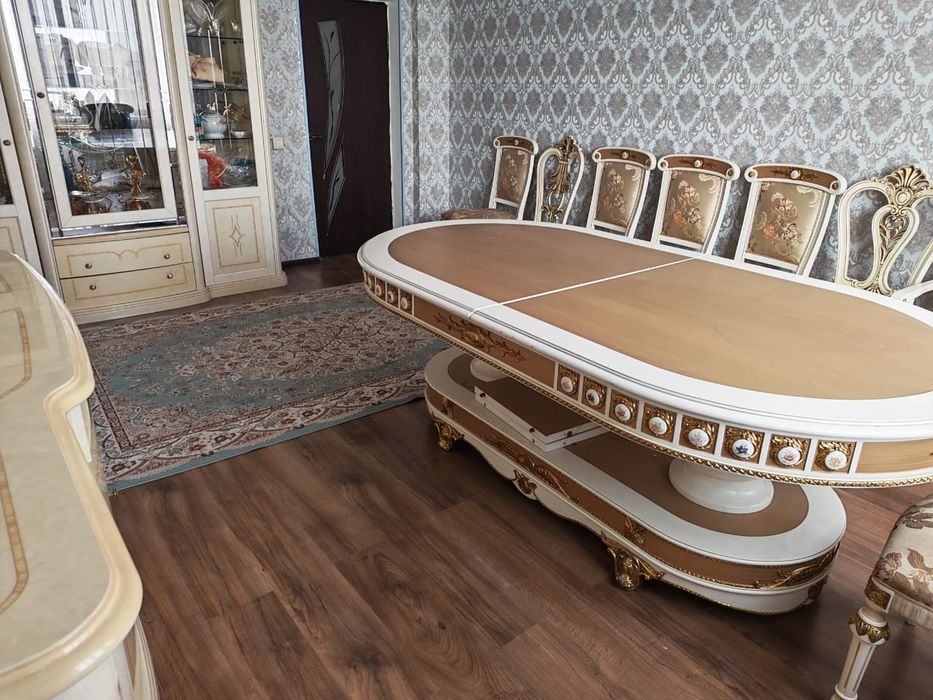 Стол,стуля цены разные