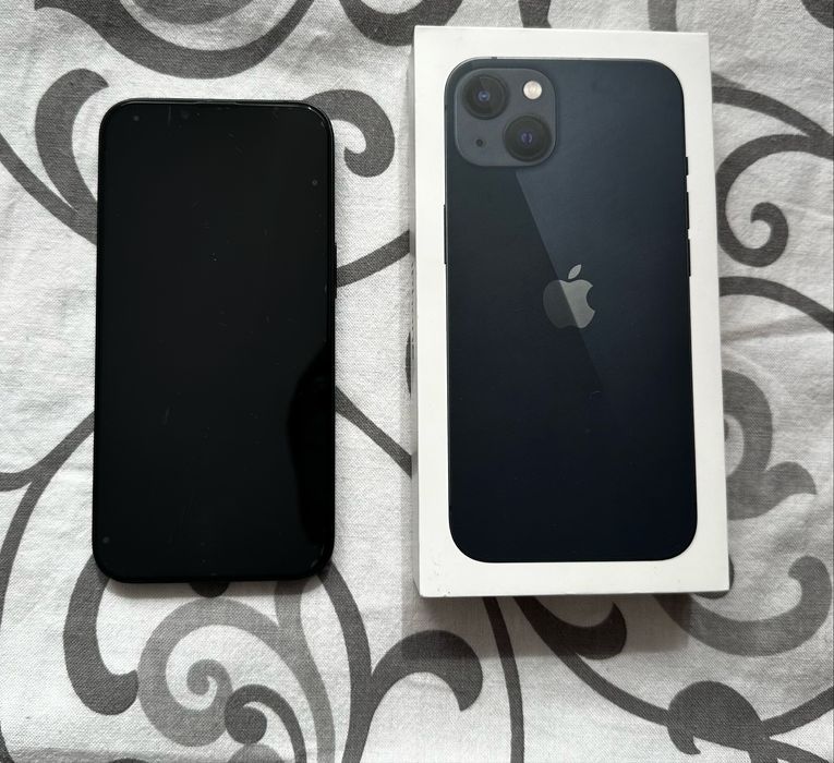 продам iPhone 13 256гб