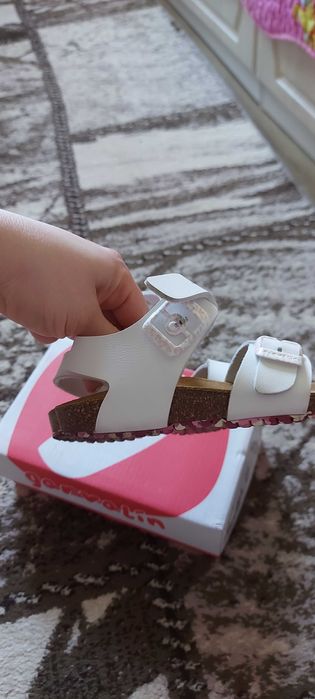 Сандалики детские