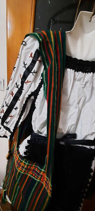 Costum popular, 3 piese, Ardeal, mărimea 38-40, lungime totala 102 cm