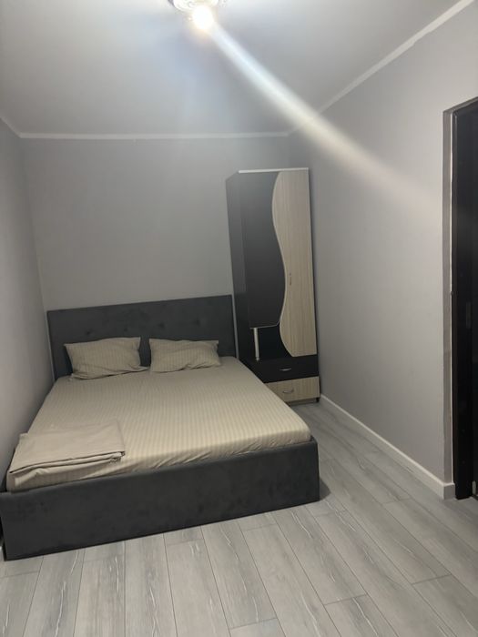 Inchiriez apartament cu 3 camere, mobilat si utilat