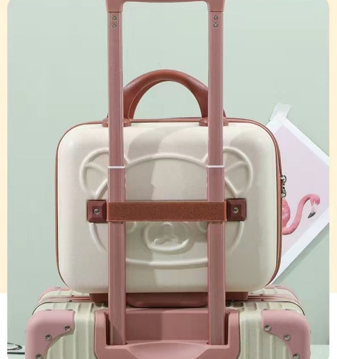 СУМКА   НАБОР . Перзентханаға