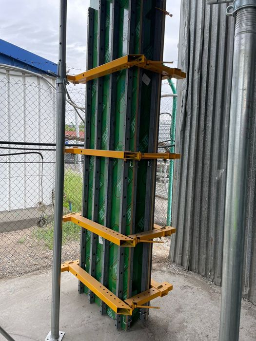 Регулировочный хомут для колонн