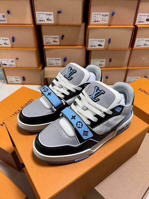 Adidasi Louis Vuitton Trainer Premium