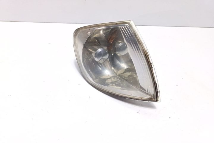 Semnalizator dreapta 6N0953050L Volkswagen VW Polo a 3-a generatie 6N