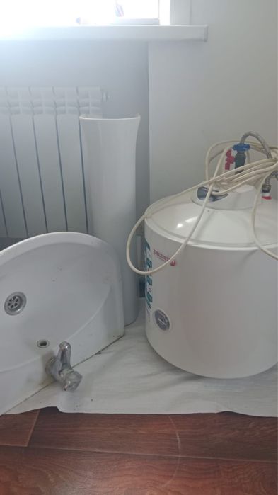 Продам аристон на 50 л