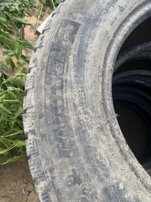 Продам зимние шины