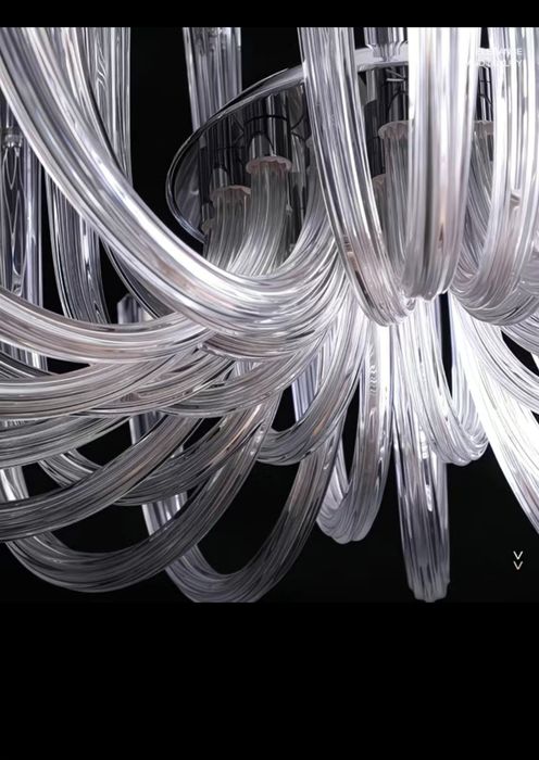 Люстра қонақ бөлмеге