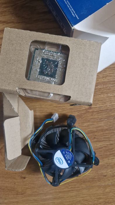 Procesor Desktop Intel Pentium G4560